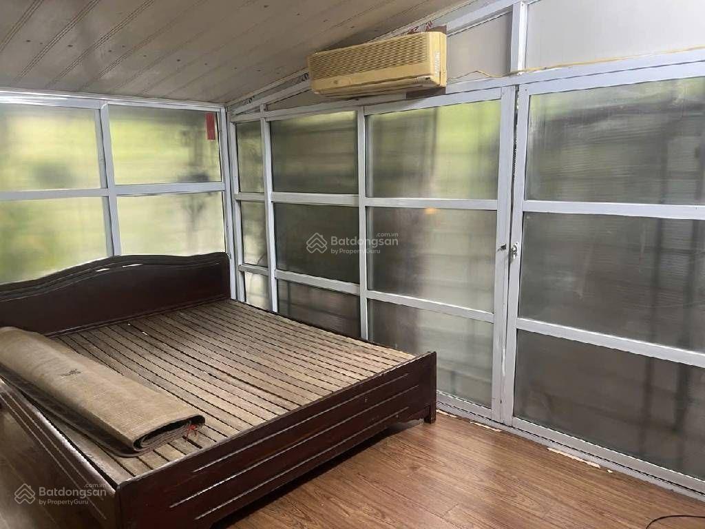 Căn hộ tập thể mặt phố thanh xuân bắc 2 tầng kinh doanh + ở 2.2 tỷ