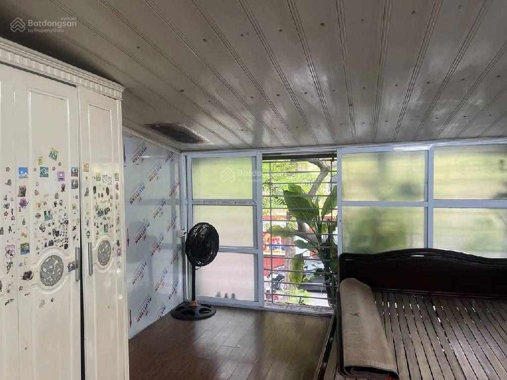 Căn hộ tập thể mặt phố thanh xuân bắc 2 tầng kinh doanh + ở 2.2 tỷ