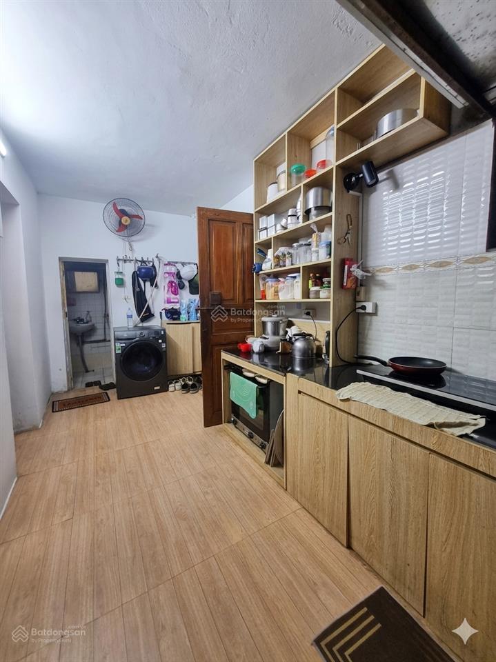 Tập thể 2 phòng ngủ ao sen 70m2 2.45 tỷ, gần đh kiến trúc, an ninh, bưu chính