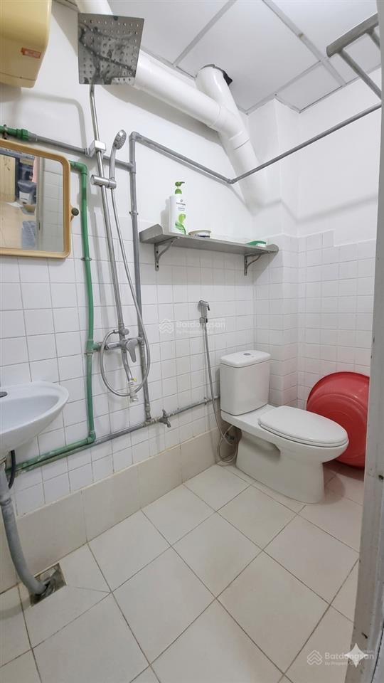 Tập thể 2 phòng ngủ ao sen 70m2 2.45 tỷ, gần đh kiến trúc, an ninh, bưu chính