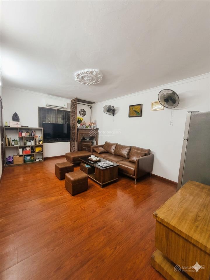 Tập thể 2 phòng ngủ ao sen 70m2 2.45 tỷ, gần đh kiến trúc, an ninh, bưu chính