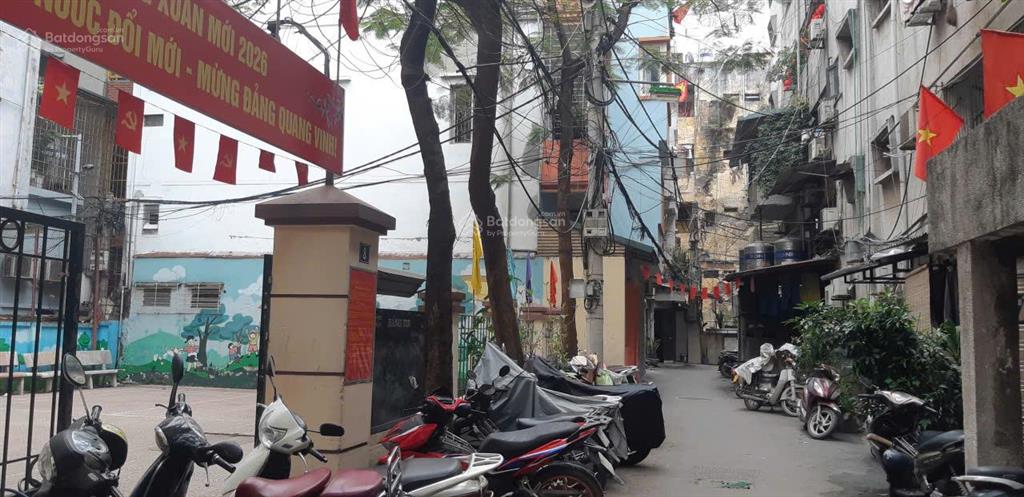 Tập thể sổ đỏ nguyễn trãi  nhỏ tiền  full đồ  ở luôn  1.25 tỷ