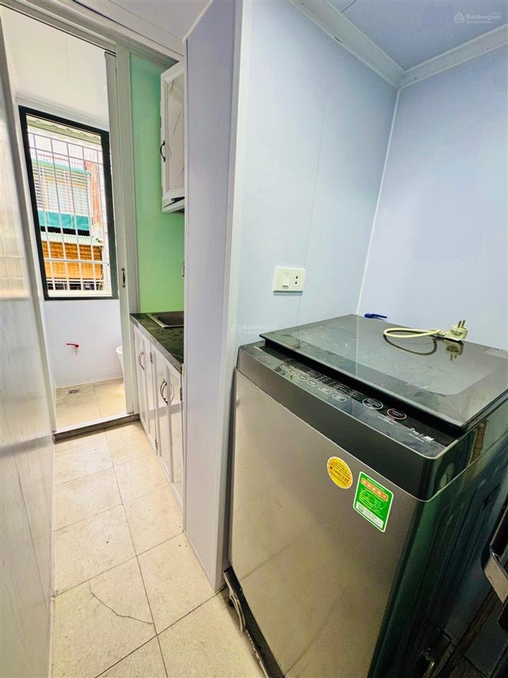 Tập thể sổ đỏ nguyễn trãi  nhỏ tiền  full đồ  ở luôn  1.25 tỷ