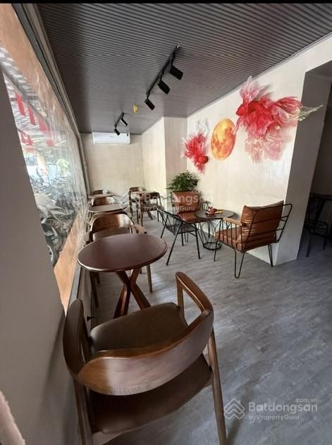 Tập thể tầng 1 khuất duy tiến vỉa hè rộng kinh doanh cafe 120m2