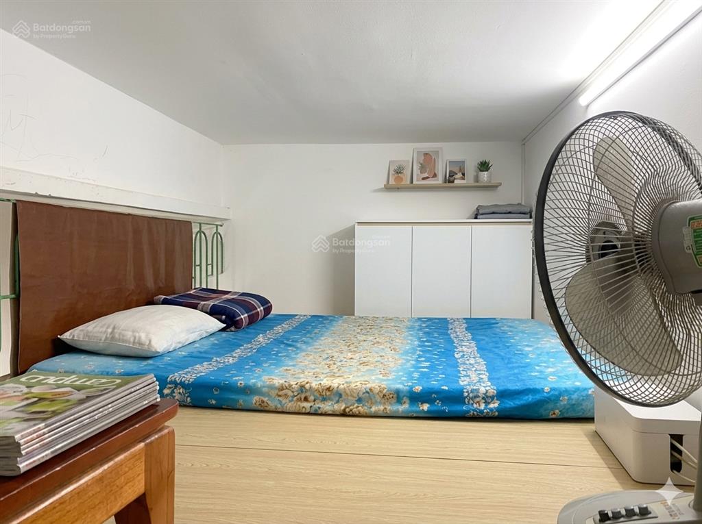 Tập thể triều khúc hơn 1 tỷ sổ đỏ 2 ngủ 60m2 chỉ 1.55 tỷ
