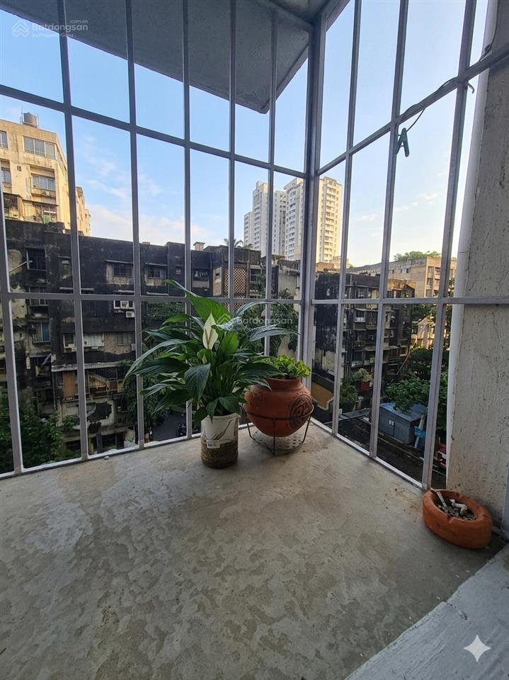 Tập thể ao sen 2 ngủ 70m² trung tâm hà đông đại học kề bên 2,35 tỷ