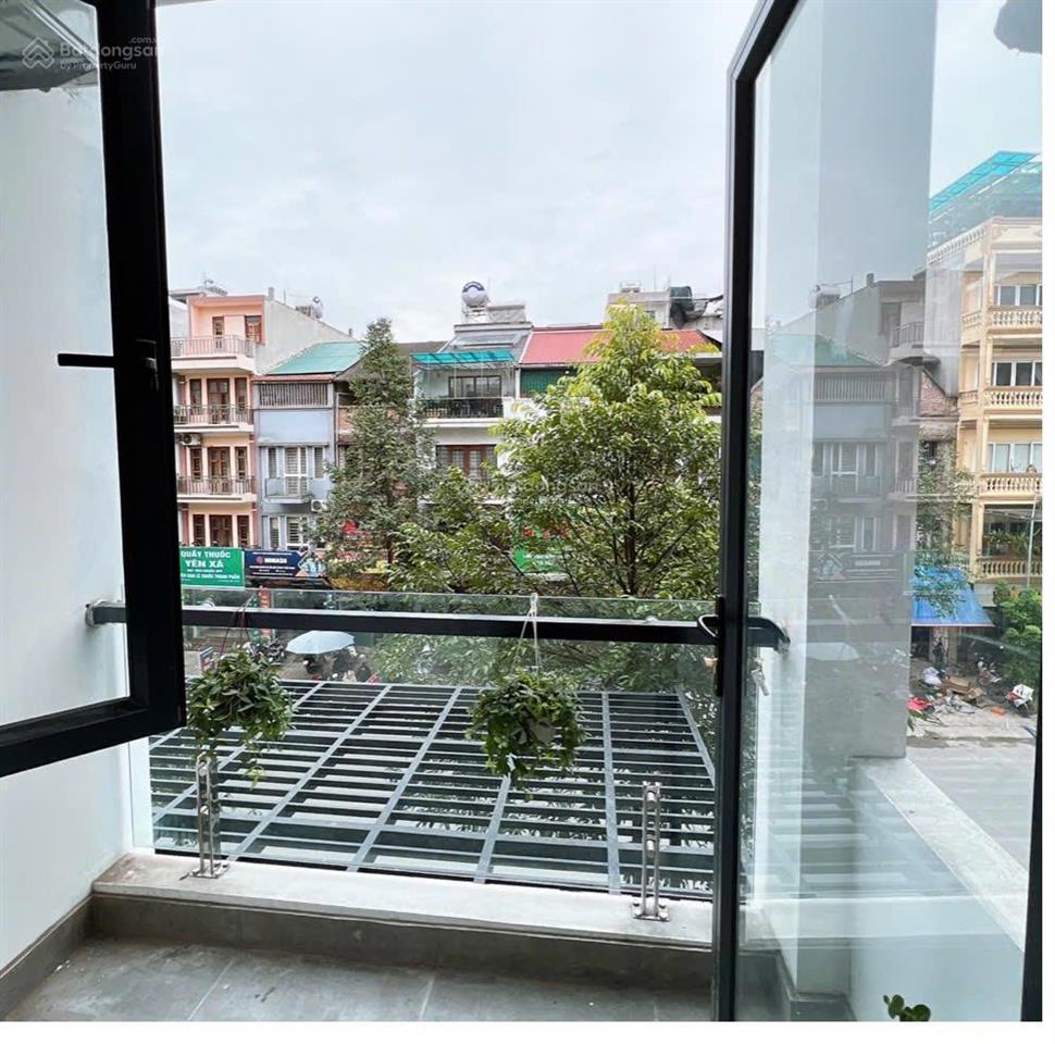 Cho thuê phòng trọ 2n1k mặt đường yên xá  thanh trì  6 triệu