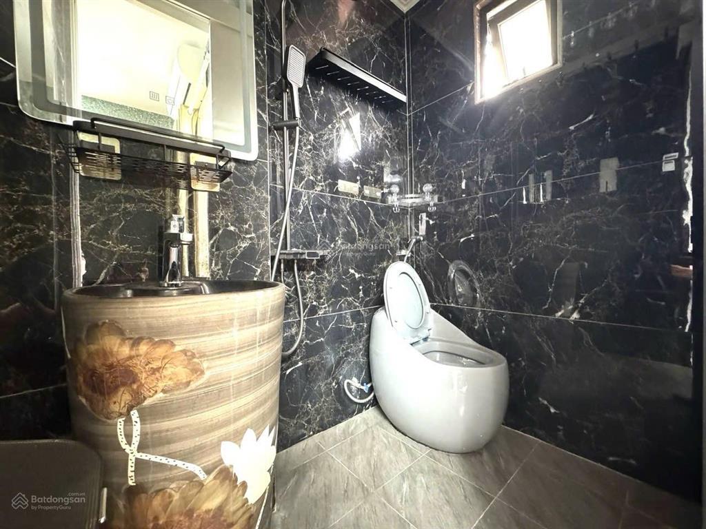 Cho thuê căn hộ 2n1k 2wc quan nhân thanh xuân 9,8 triệu