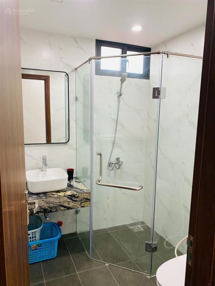 Cho thuê căn hộ 2n1k 2wc tứ liên tây hồ 8,5 triệu
