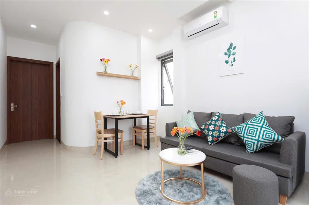 Cho thuê căn hộ 2n1k 2wc tứ liên tây hồ 8,5 triệu