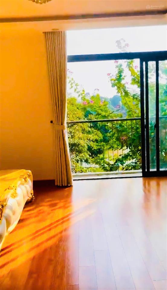Cho thuê nhà phố vịnh đảo full nội thất có thang máy, ở đẹp  kinh doanh tốt