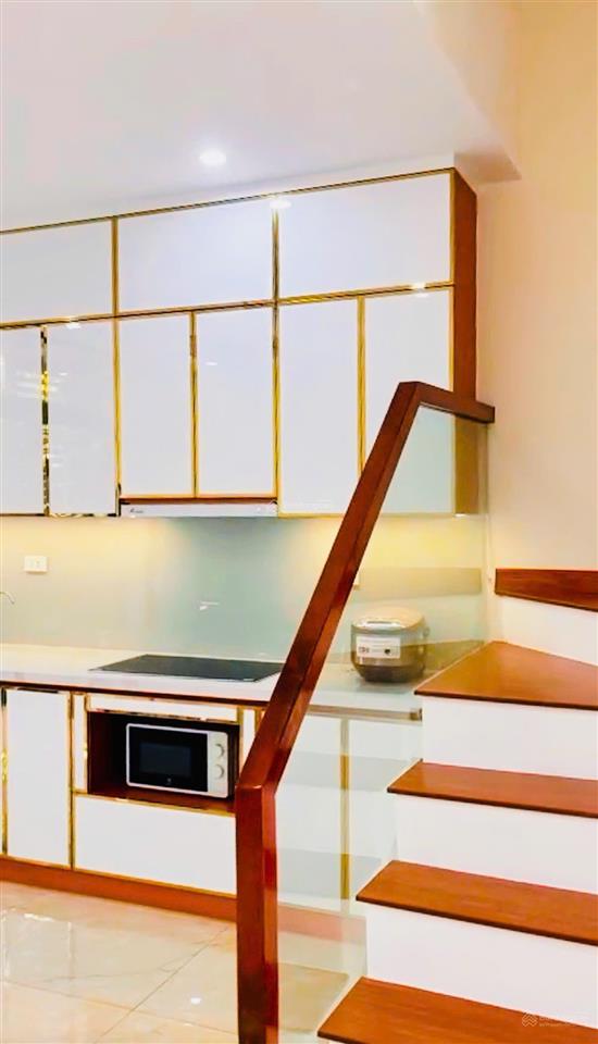 Cho thuê nhà phố vịnh đảo full nội thất có thang máy, ở đẹp  kinh doanh tốt