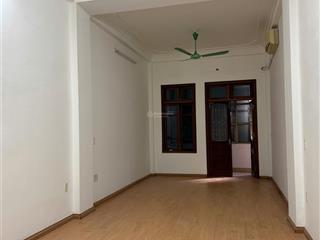 Cho thuê nhà phố lạc long quân  4 tầng riêng biệt  phù hợp kinh doanh & văn phòng