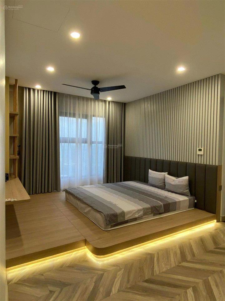 Cho thuê skyvilla 28tr/tháng khu đô thị ecopark