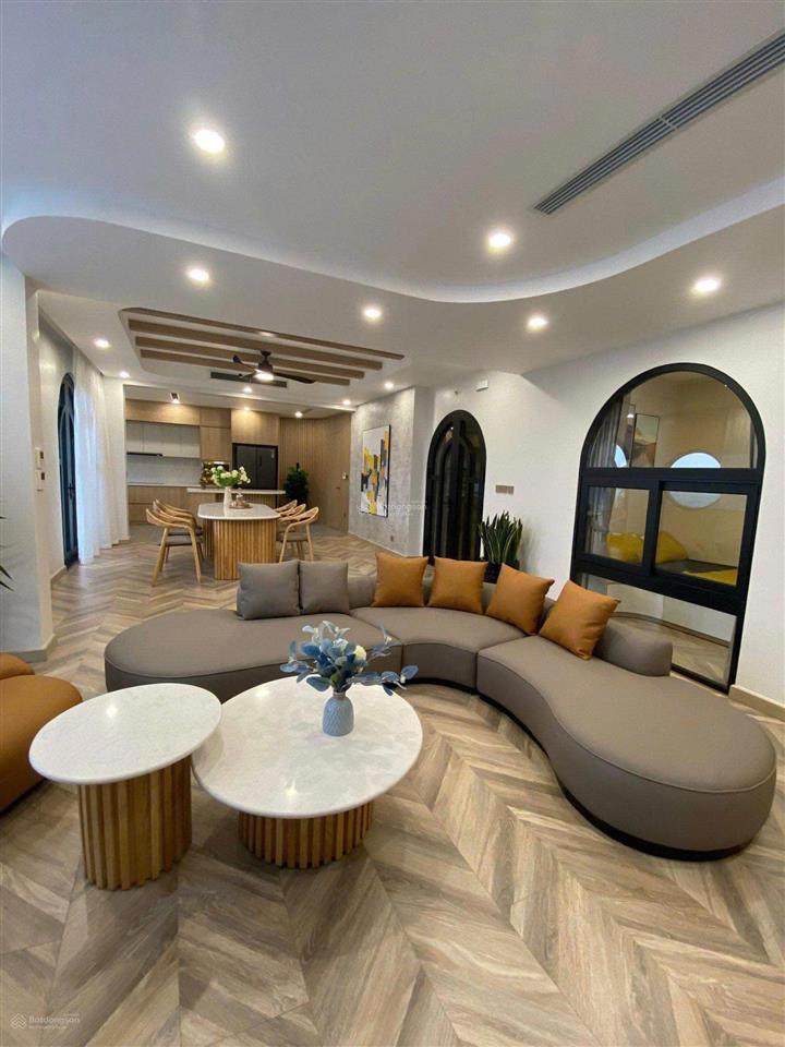 Cho thuê skyvilla 28tr/tháng khu đô thị ecopark