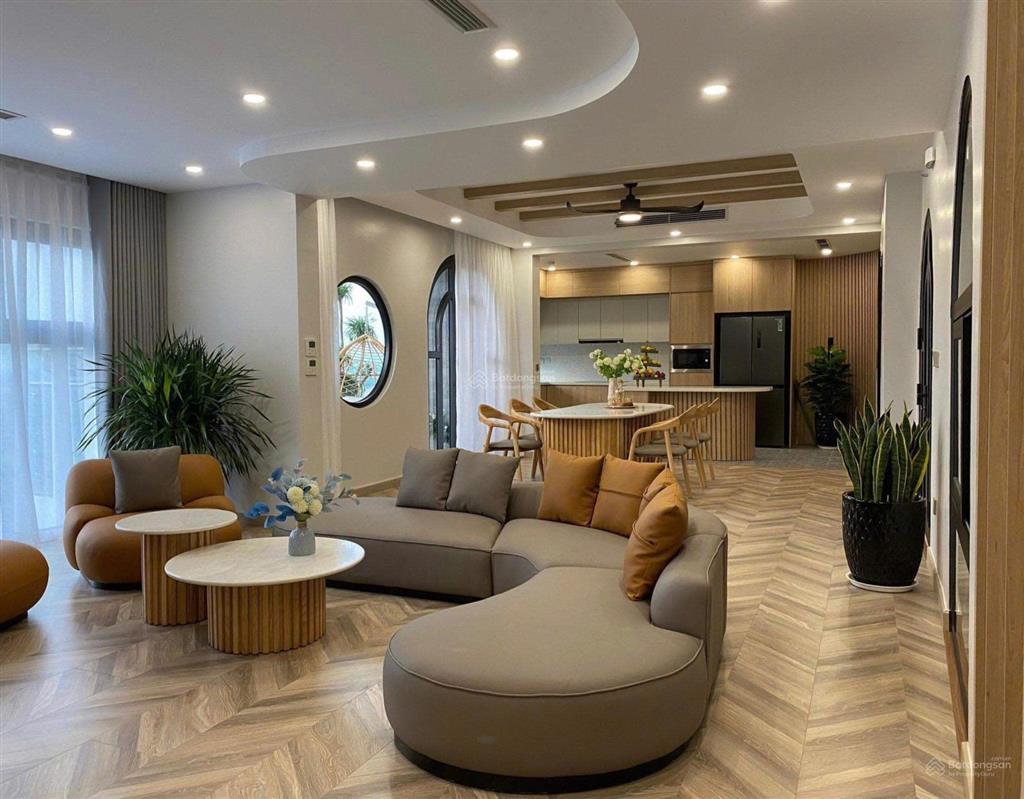Cho thuê skyvilla 28tr/tháng khu đô thị ecopark