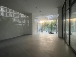 Cho thuê shophouse khối đế ecopark 69m², vị trí đẹp | 10 triệu/tháng