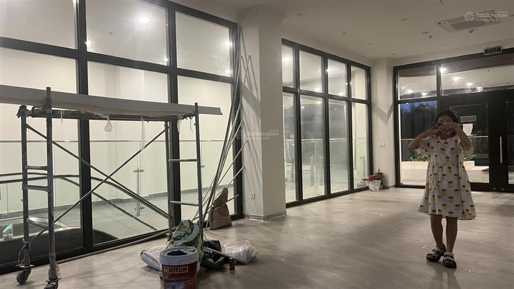 Cho thuê shophouse khối đế ecopark 69m², vị trí đẹp | 10 triệu/tháng