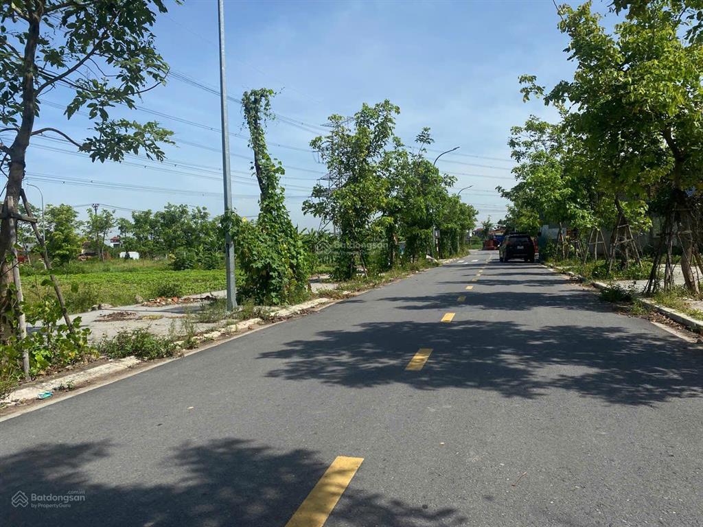 Bán đất thư lâm đông anh 80m², mặt tiền 5,6m, đường 7m, view công viên giá 4,3 tỷ