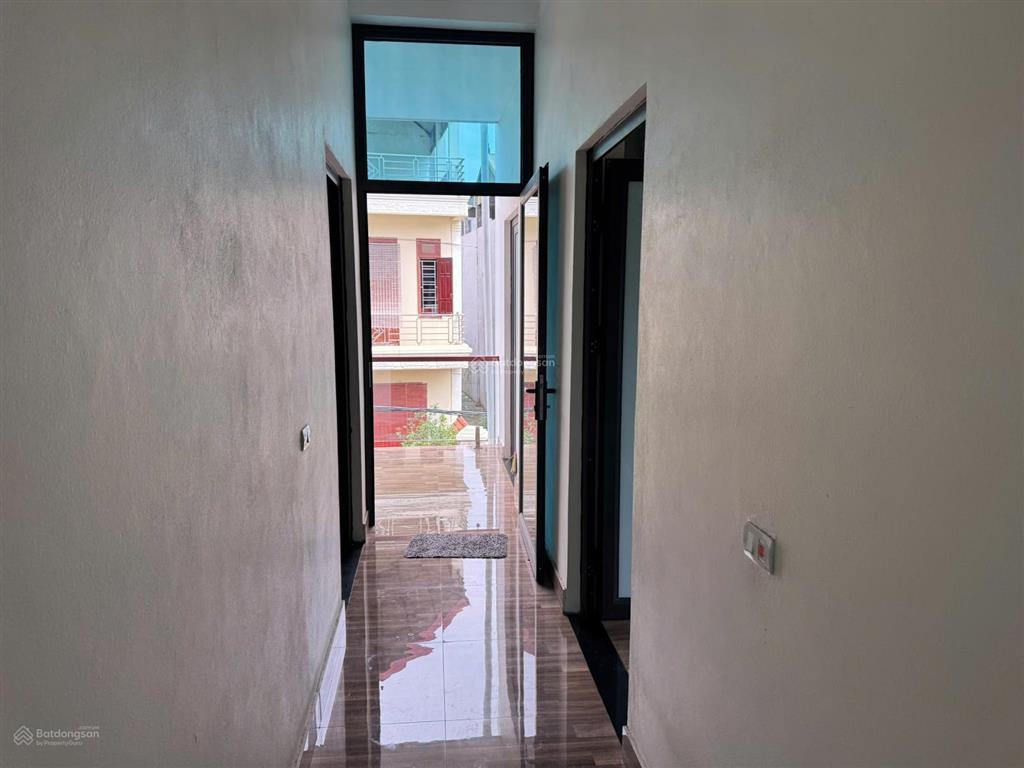 Bán nhà 2 tầng mới 158 m2, ô tô tránh, tại nguyên khê giá 7 tỷ