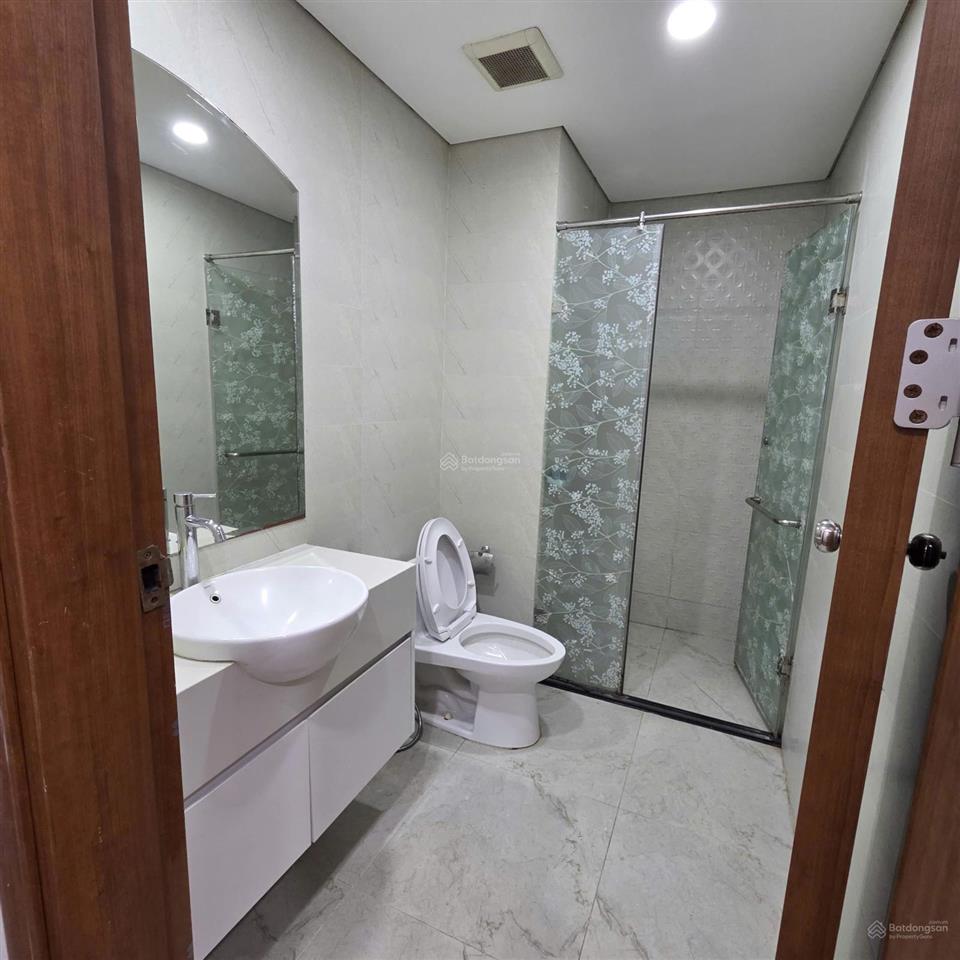 Cho thuê 2pn  2vs  87m2 không đồ tại tòa p07 times city chỉ 15tr/tháng ở ngay   0989 555 ***