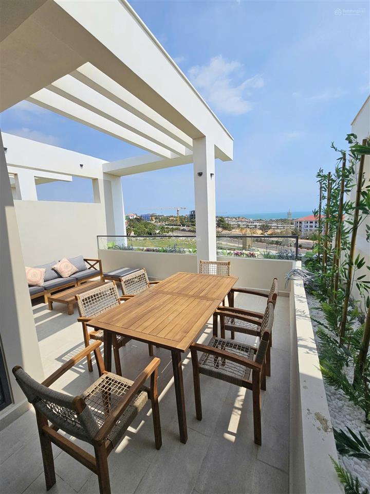 Cho thuê nhà mặt phố tại mũi né summerland, giá thỏa thuận, 100m2, đẹp, nhiều tiện ích