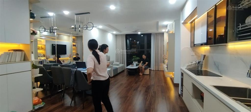 Bán căn hộ kđt pháp vân trần thủ độ 68m2 2 ngủ nơ 3 căn góc giá 3,95 tỷ