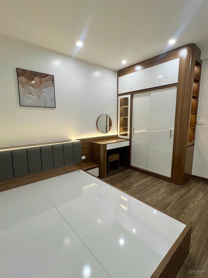 Chung cư kđt bắc linh đàm 83 m 3 ngủ 2 vs nhà đã sửa rất đẹp, xách vali về ở 4,32 tỷ