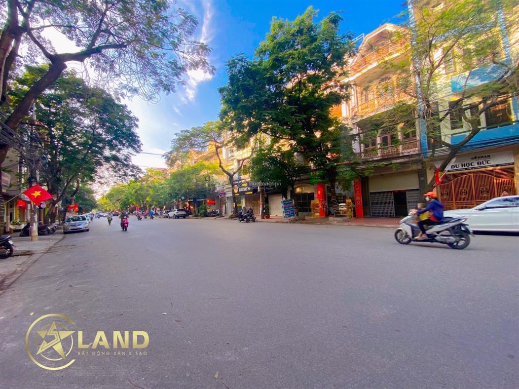 Cho thuê mặt bằng góc 2 mặt tiền, đường văn cao, 340m2, chỉ 30tr/tháng.  0389 451 ***