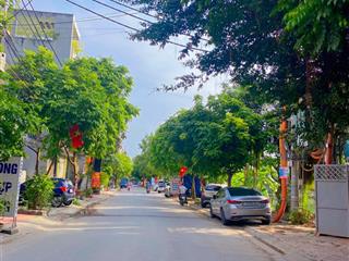 Cần bán gấp đất mặt đường đào nhuận, vị trí đẹp, không lỗi lầm. giá đầu tư.  0389 451 ***