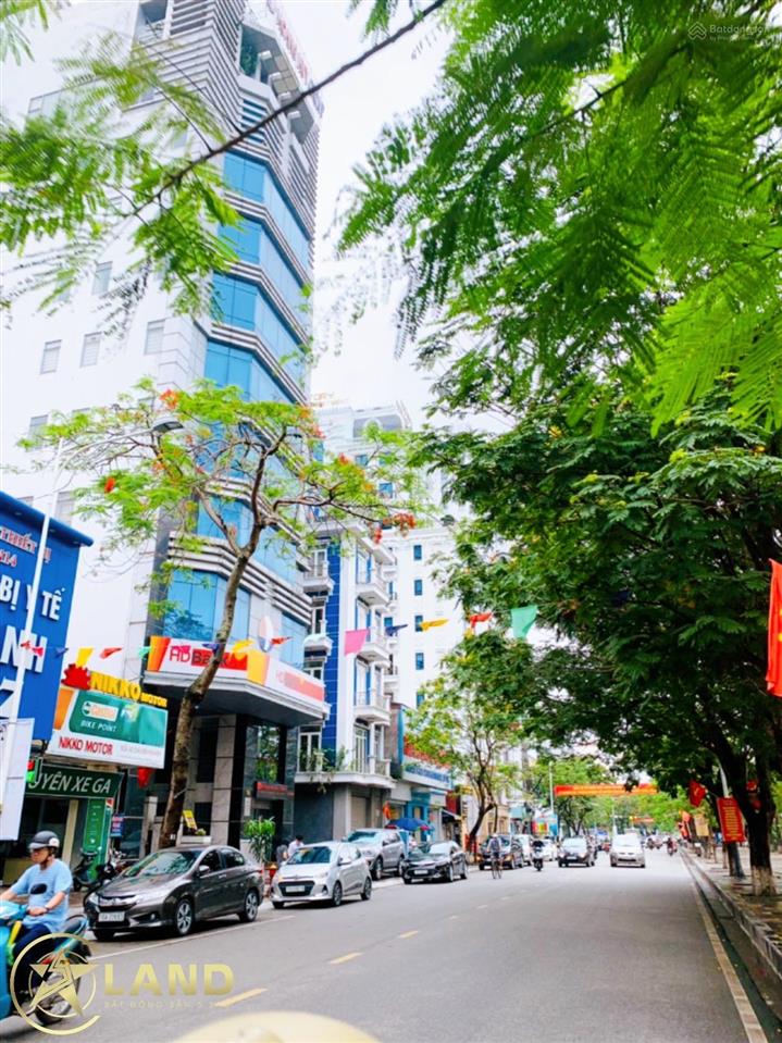 Bán mặt đường nguyễn đức cảnh 80m2, ngang 4.2m, vị trí đẹp, không lỗi lầm