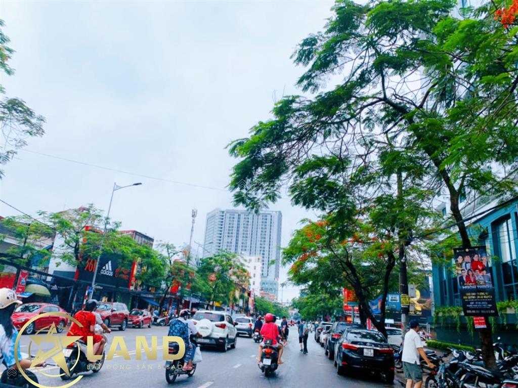 Bán đất đường lạch tray, dt 300m2, mt 15m, vị trí đẹp, phù hợp xây tòa nhà