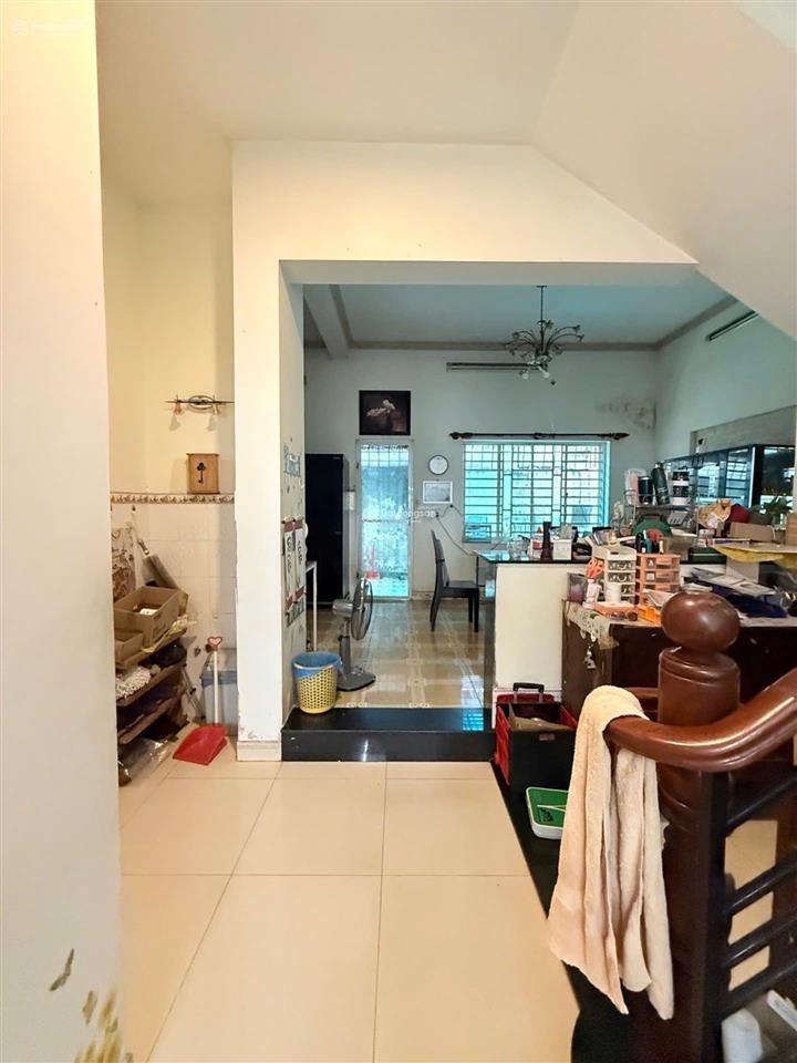 Chính chủ cần bán nhanh nhà mặt phố đường số 4, tại khu nhà ở thanh nhựt, phường phú định, quận 8