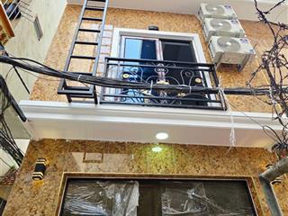 Ccmn cổ nhuế cạnh đh mỏ, tài chính 12 5 tỷ, 84.5m2, 7 tầng, thang, máy, lô góc, dòng tiền 80 triệu