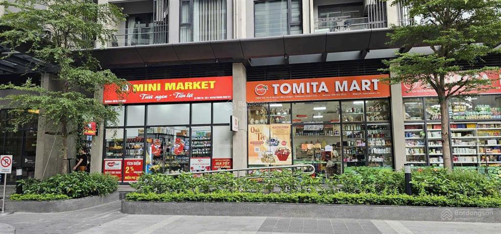 Chính chủ bán căn shop chân đế mặt sảnh tòa v1 the victoria