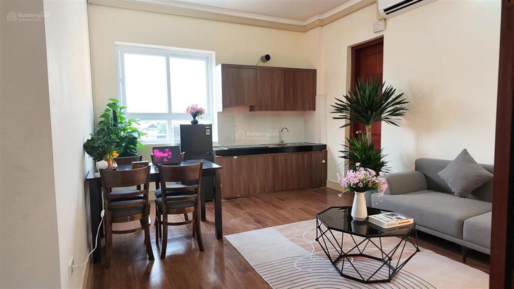 Cho thuê căn hộ phố trương định