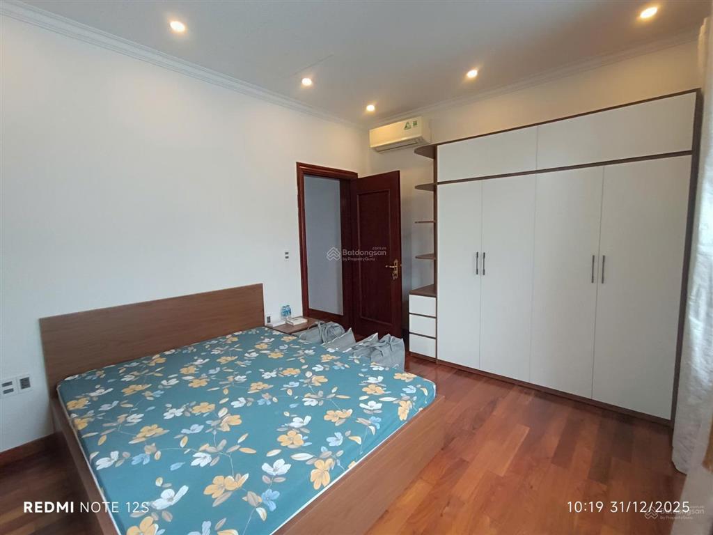 Cho thuê căn biệt thự splendora full nội thất đẹp