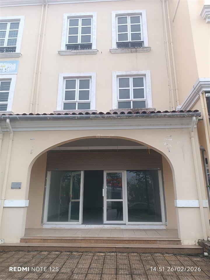 Cho thuê shophouse mặt đường đôi 39m khu vistalago