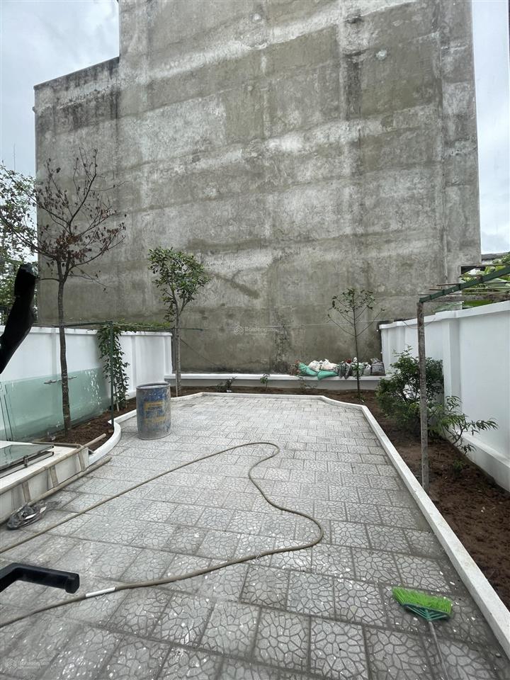 Cho thuê liền kề mặt đường đôi 30m tại kdt nam an khánh