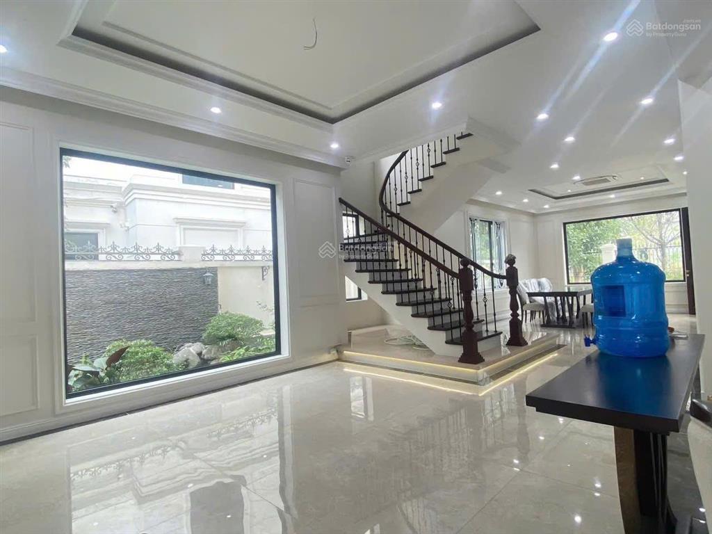 Cho thuê biệt thự cao cấp duy nhất tại kdt nam an khanh