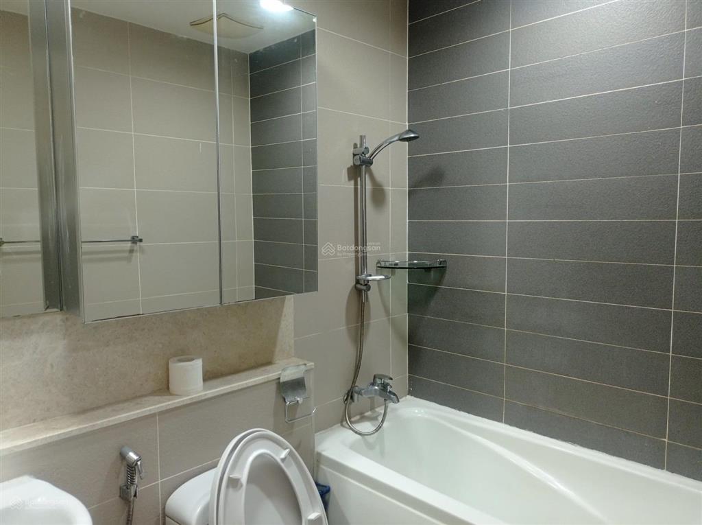 Cần bán gấp căn hộ 2pn tại cc essensia thuộc kdt bắc an khánh