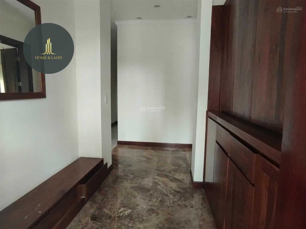 Cho thuê căn biệt thự đơn lập tại kđt mailand hanoi city