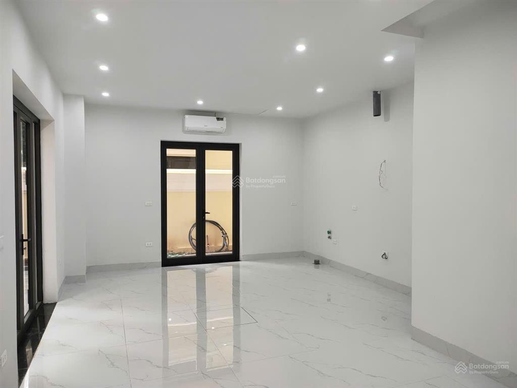Cho thuê biệt thự mặt chung cư moonlight 1  kdt an lạc