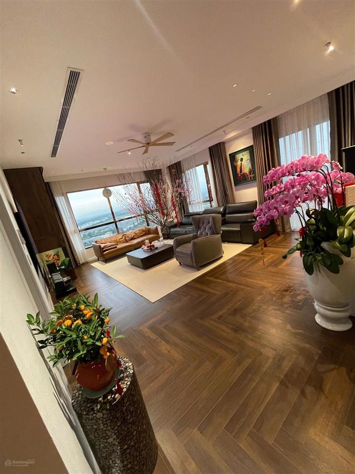 Cho thuê căn hộ siêu đẹp 3pn tại cc essensia  kdt bắc an khánh