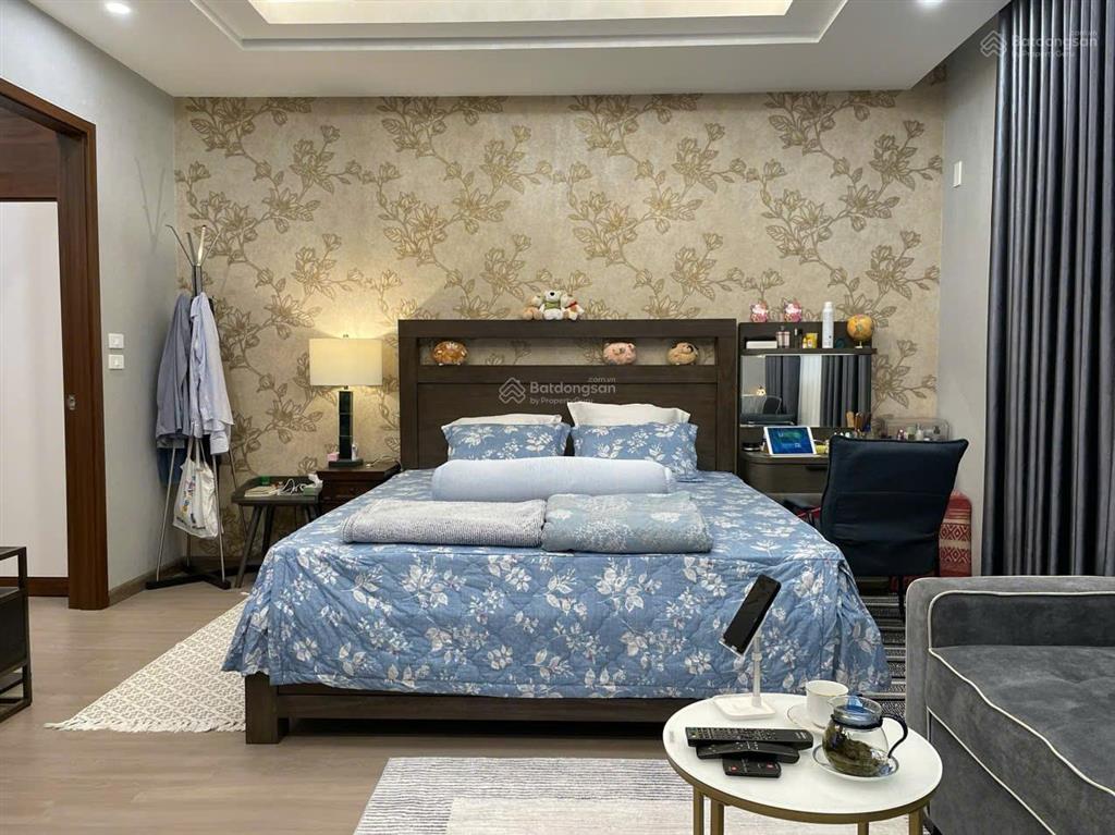 Cho thuê căn hộ 4pn  4vs 178m2 tại essensia  mailand hanoi city