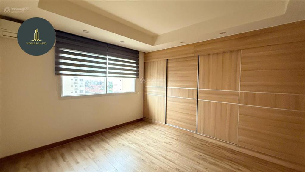 Bán gấp căn hộ 128m2 3pn2vs tại essensia  kdt bắc an khánh