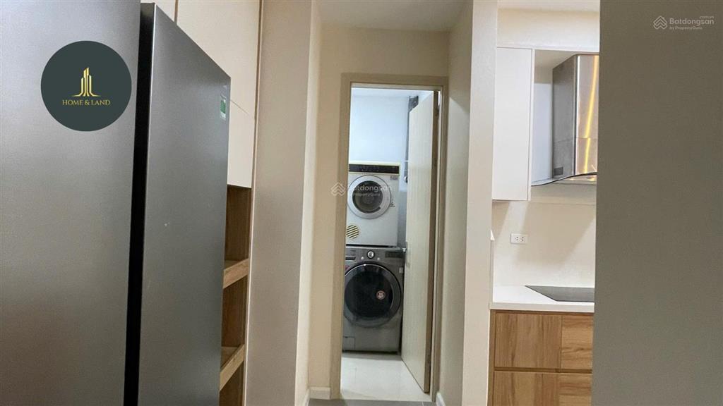 Cho thuê căn hộ 3pn  2vs full đồ 150m2 đẹp tại essensia