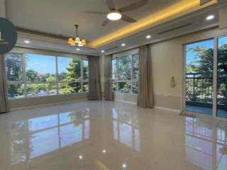 Cho thuê căn hộ 3pn  2vs full đồ 150m2 đẹp tại essensia