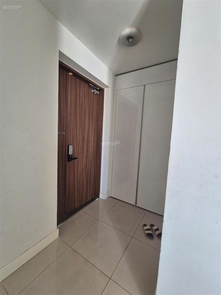 Cho thuê căn hộ 3pn128m2 full nội thất giá tốt tại chung cư essensia
