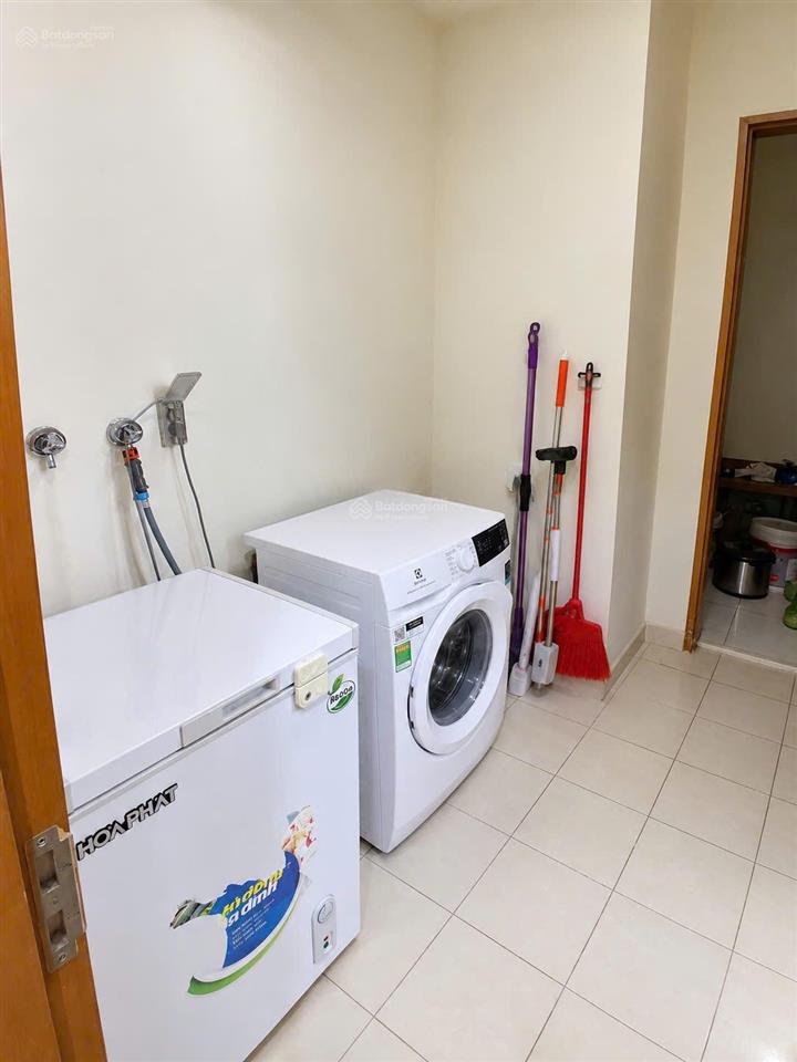 Cho thuê căn 3pn150m2 full đồ cho thuê tại essensia